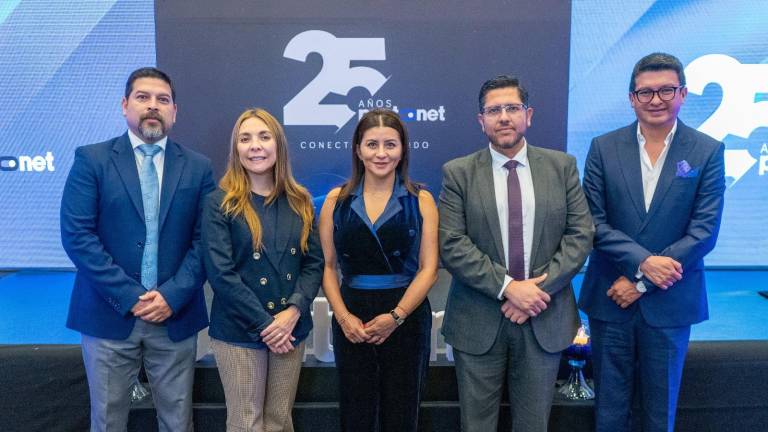 Puntonet conmemora su 25 aniversario y anuncia inversión de USD 100 millones hasta 2027