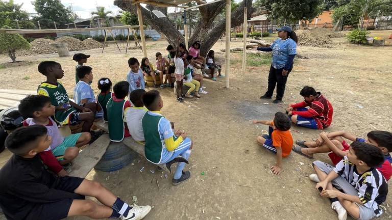 Socio Vivienda: iniciativa ofrece talleres educativos a niños para alejarlos de la violencia