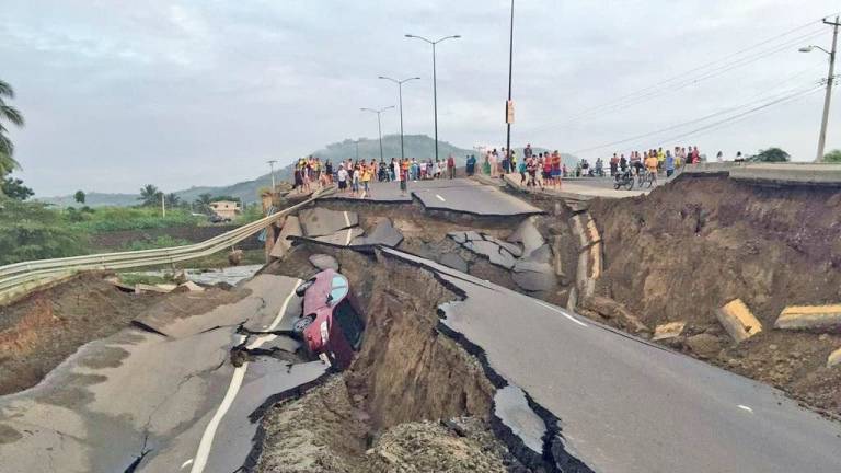 Fenómenos geológicos registrados tras el sismo