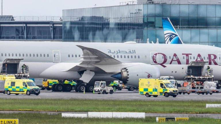 Fuertes turbulencias en un vuelo de Doha a Dublín: ocho pasajeros quedaron hospitalizados