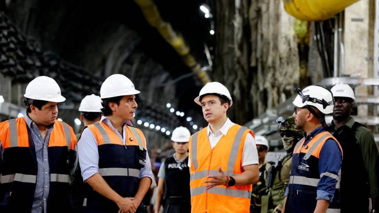 Renuncia el gerente de CELEC, Fabián Calero, en medio de la crisis energética