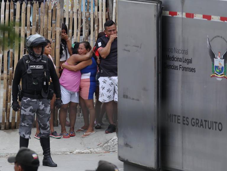 $!Escena posterior a un asesinato registrado en Manta, en el barrio llamado 15 de Abril, a inicios de junio de este año.