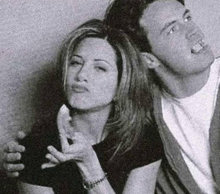 $!Tanto Aniston como el resto de integrantes de la serie han decidido mantener un bajo perfil con respecto a la muerte de Matthew Perry, compartiendo unicamente su sentir sobre el hecho, dejando de lado la investigación policial que se desarrolla sobre el fallecimiento del actor.