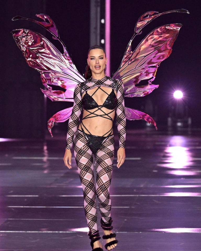 $!Estos fueron los mejores momentos del Victoria's Secret Fashion Show