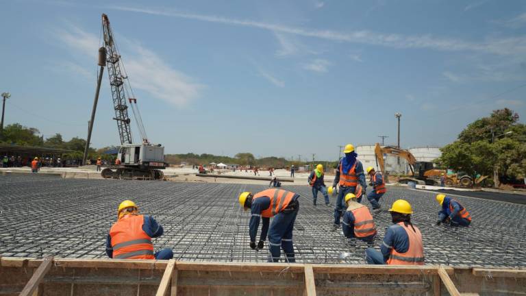 Central térmica Salitral, en Guayaquil, se alista para recibir 29 generadores de energía