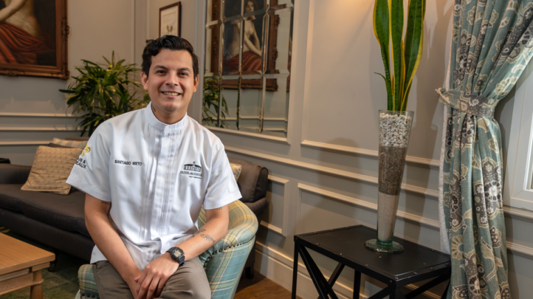 El chef Santiago Nieto nos habla de Mesa de Sabores y como esto apunta a crear experiencias gastronómicas interesantes para los comensales.