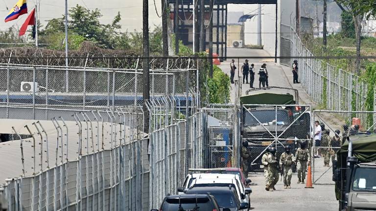 Francotiradores serán colocados en La Roca para hacer frente a drones cargados de explosivos