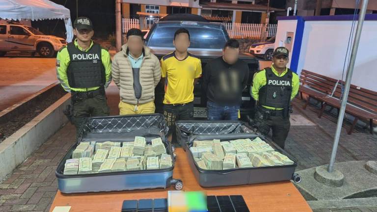 Tres miembros de la banda 'R' sorprendidos con $751.900 en Napo: juez dicta prisión preventiva