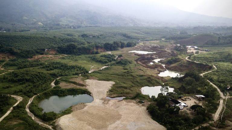 El lío judicial contra dos mineras que operan sin licencia ambiental en La Maná será observado por la Corte Constitucional