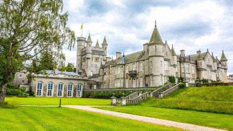 Casarte en un castillo real podría dejar de ser un sueño gracias a una petición a Balmoral