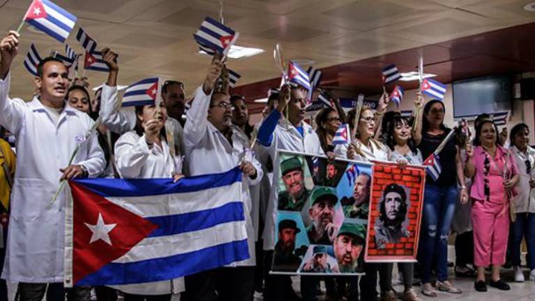 &quot;¡Basta ya!&quot;: médicos cubanos denuncian en la OEA &quot;trabajo esclavo&quot;