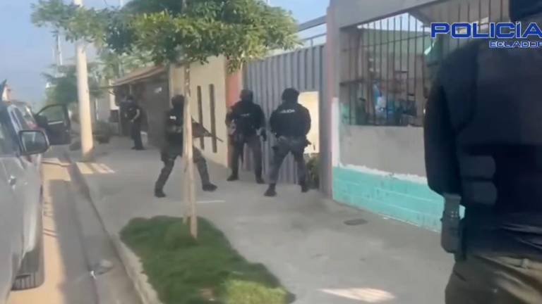 81 capturados, incluidos miembros de Grupos Armados Organizados, tras megaoperativo en varias provincias