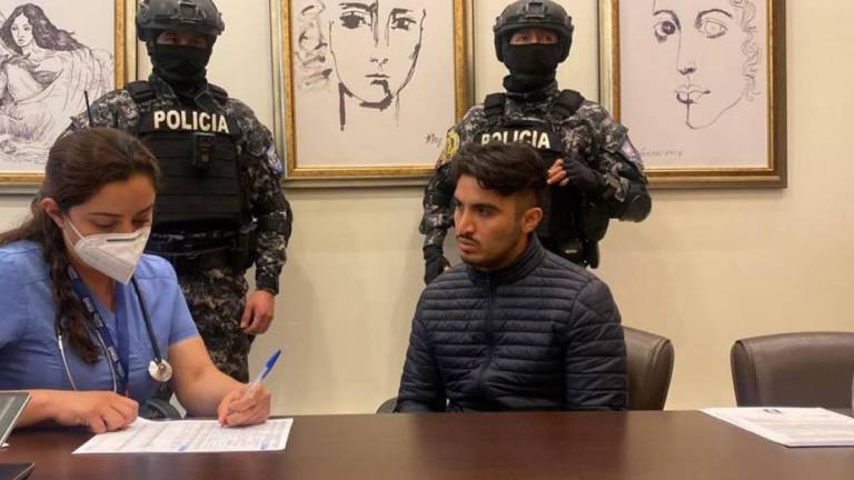 Germán Cáceres llegó a Ecuador bajo un fuerte contingente policial