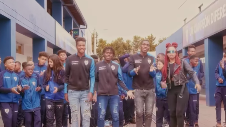 Independiente del Valle lanza video musical para erradicar el racismo en el fútbol