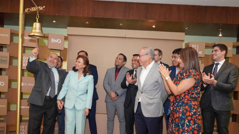 Empresa farmacéutica emite el primer bono vinculado a la sostenibilidad de Ecuador